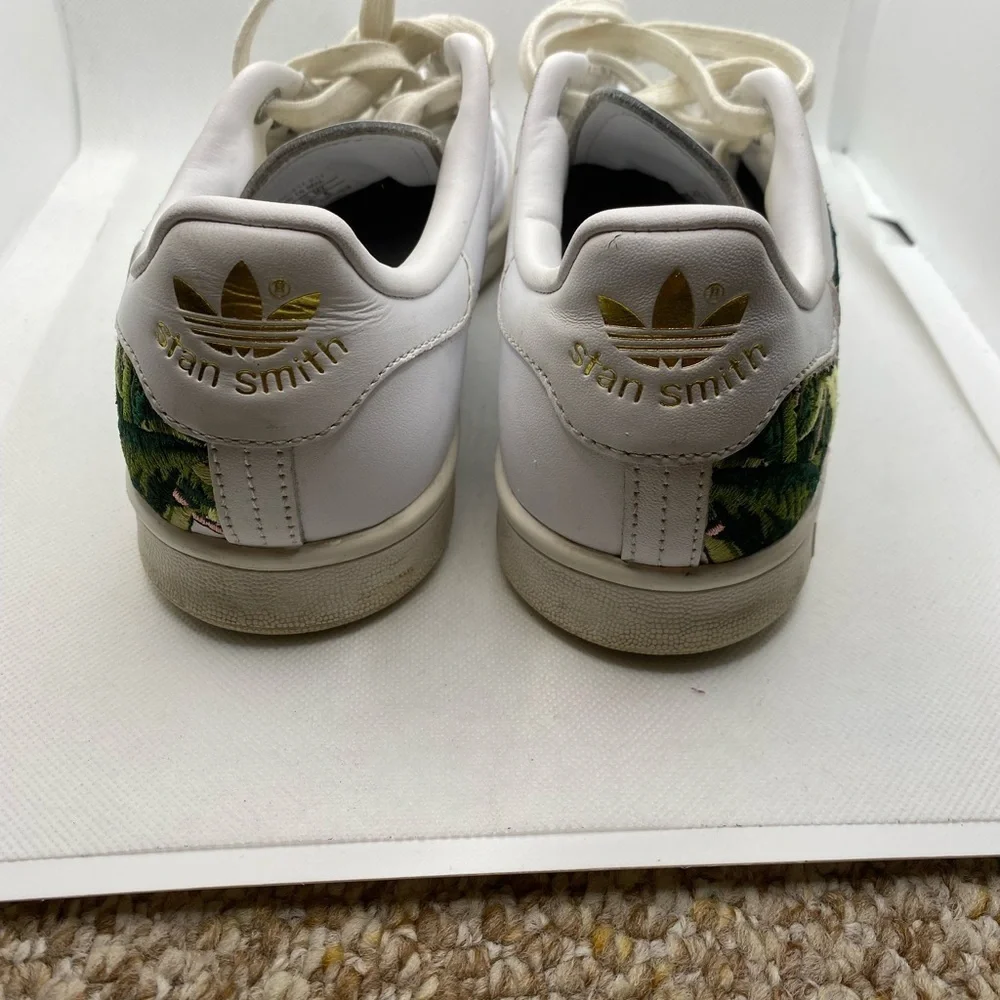 Adidas Stan Smith shoes size 7 - Picture 3 of 6